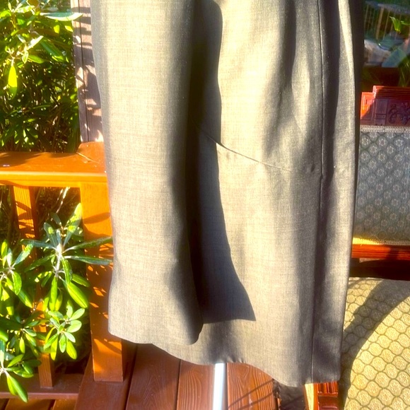 Sara Sturgeon dark green draped open front jacket. Simple, clean and refined. - Picture 6 of 6